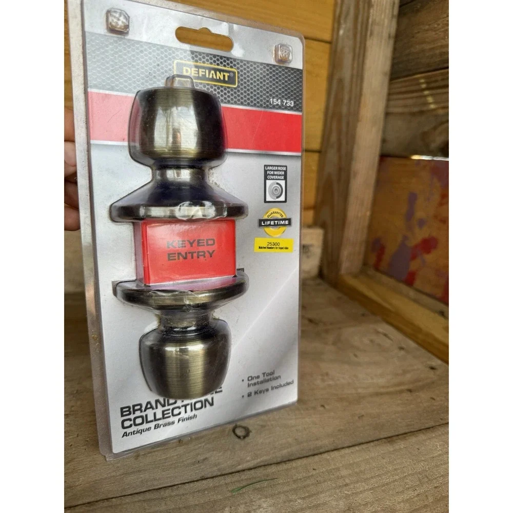 Defiant Brandywine Antique Brass Finish Keyed Entry‎ Knob 154-733 New Sealed